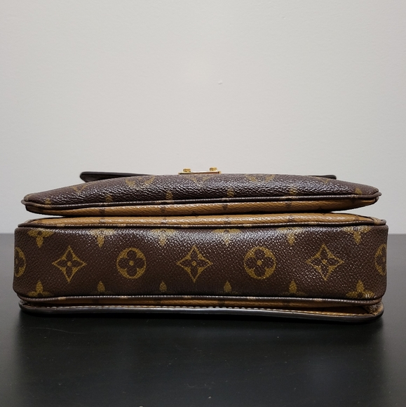 *SOLD*Pochette Métis Reverse Monogram - Picture 5 of 11